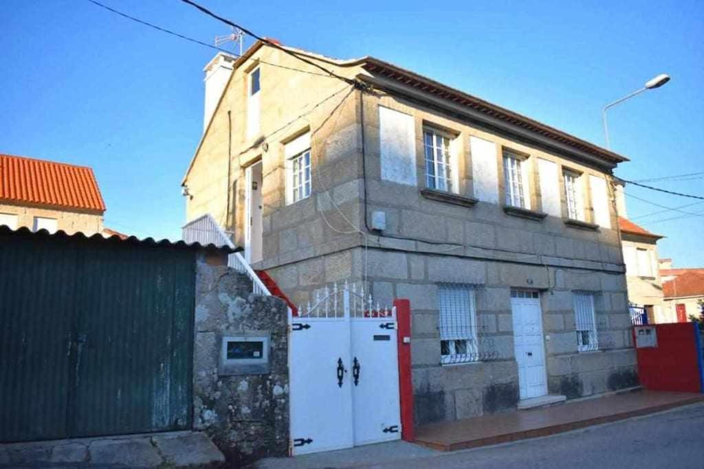 Casa Vigo Samil 1ª Planta Con Jardin Exterior photo